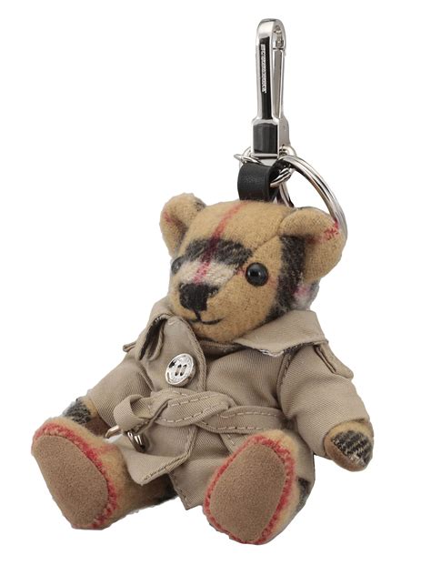 burberry keychain bear.